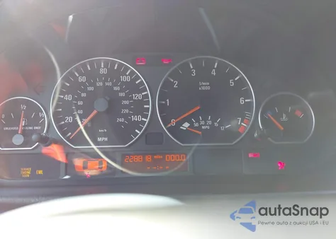 2006 BMW 330Ci z USA, uszkodzony, nr VIN WBABW53466PJ97921